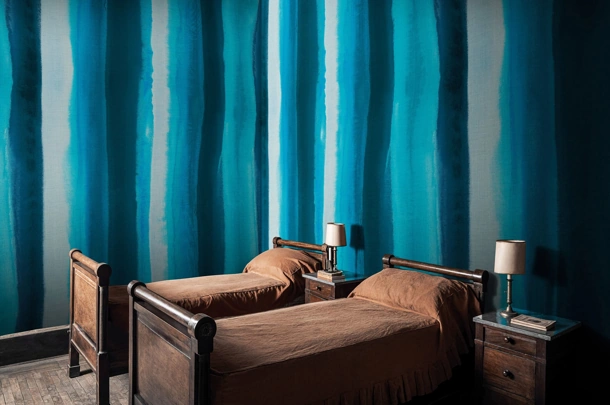 Carta da parati Soft Stripe Clouds di London Art