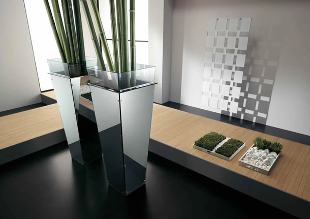 Vaso freestanding con pannelli intercambiabili Amon di Tonelli