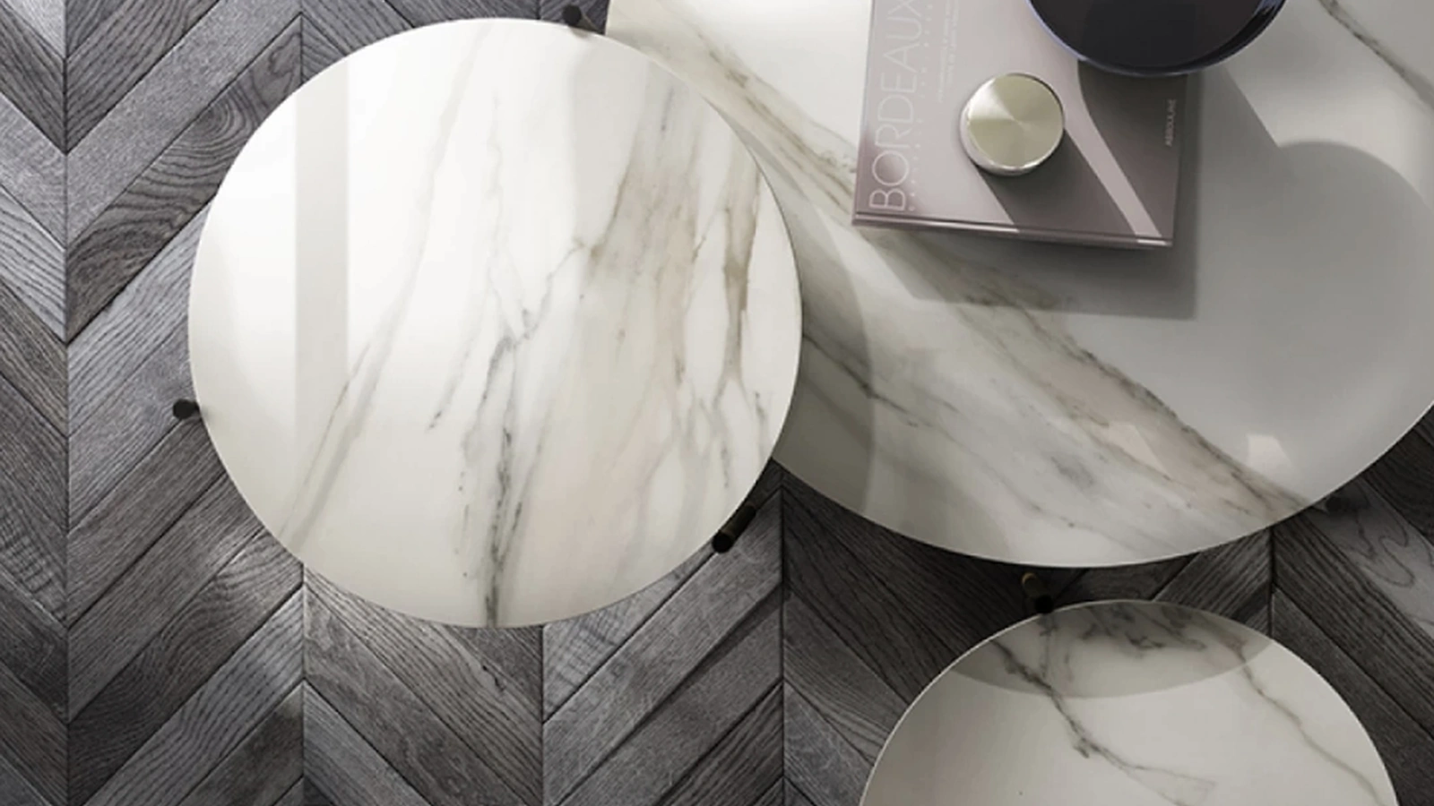 Tavolino Jack con top in ceramica di Eforma