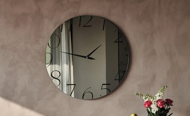 Orologio specchiato Moment di Cattelan Italia