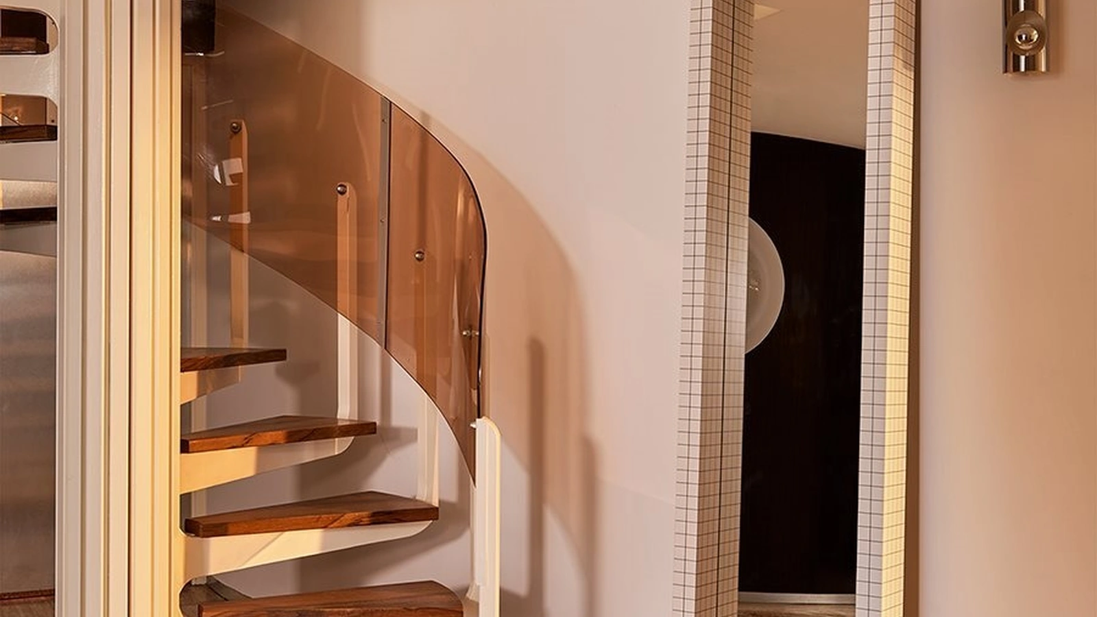 Specchio Quaderna Mirror 476 di Zanotta