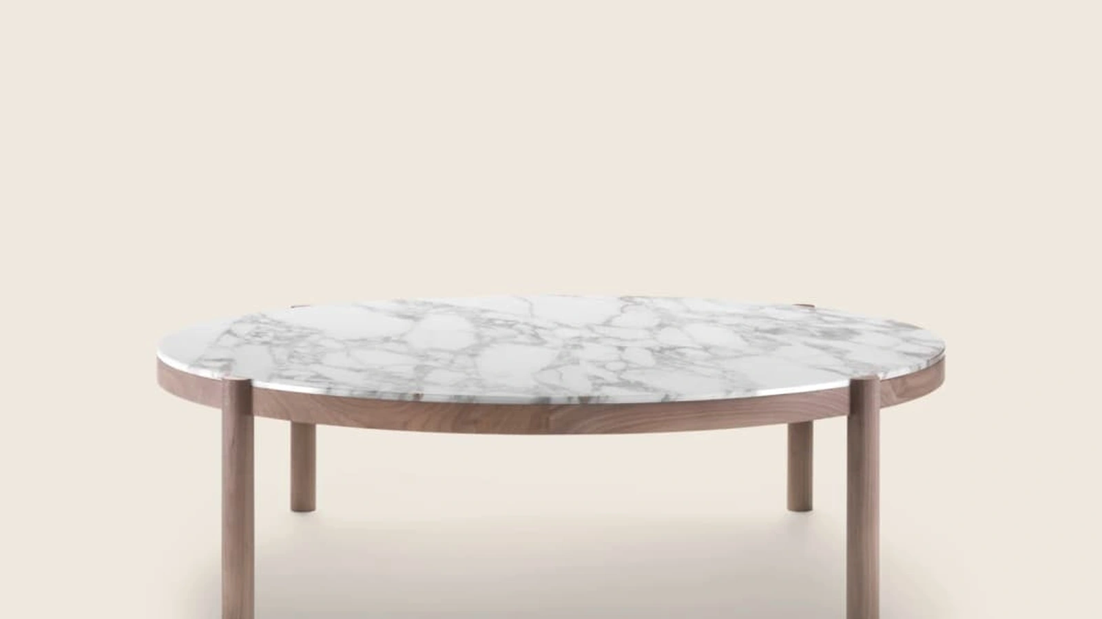 Tavolino ovale in marmo e legno massello Gustav di Flexform