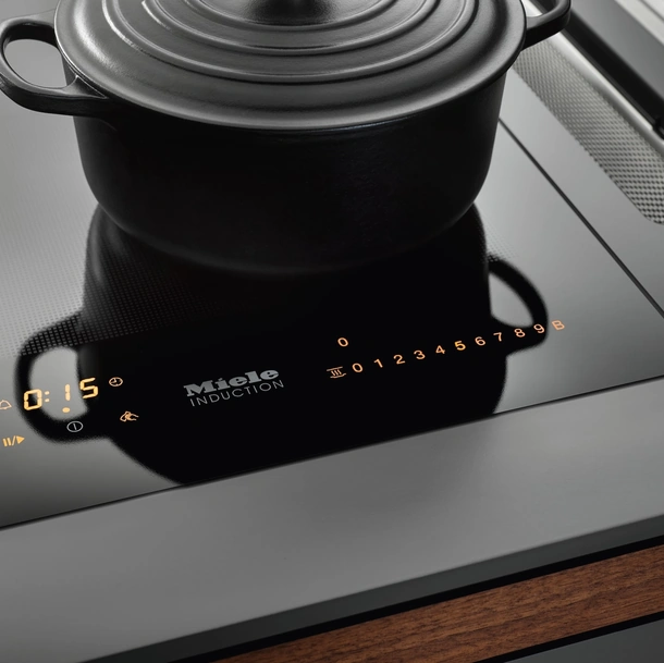 Piano Cottura a induzione CS 7612 FL SmartLine di Miele