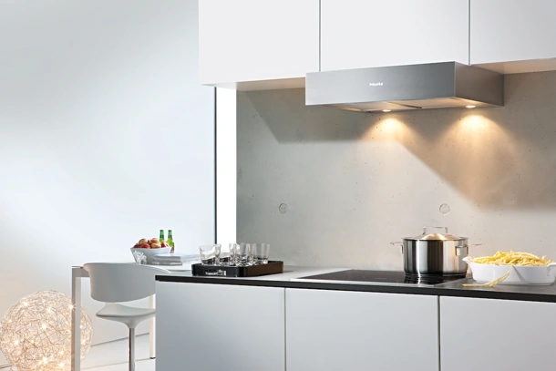 Cappa Sottopensile DA 1260 a Led a risparmio energetico di Miele