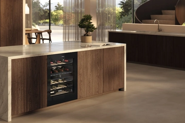 Frigorifero enoteca KWTUS 7196 E di Miele