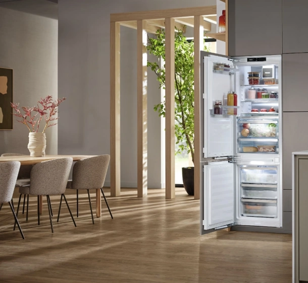 Frigorifero KFN 7795 C di Miele
