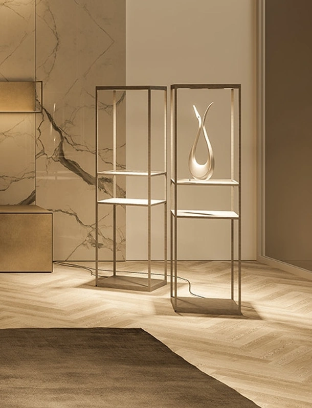 Lampada da terra in metallo con piani in ceramica Pivot di Ronda Design