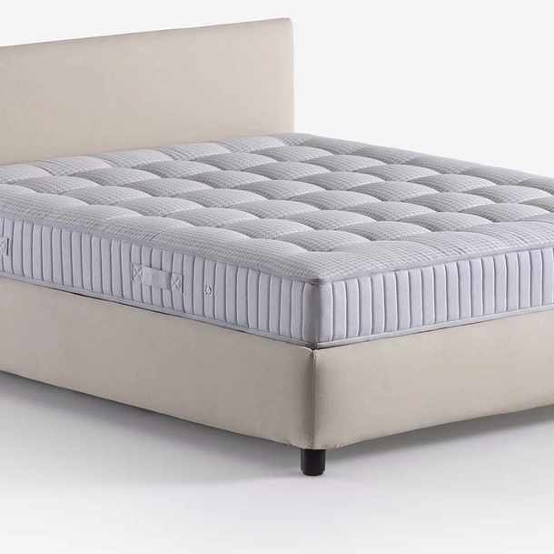 Materasso Comfort H22 a molle insacchettate di Flou