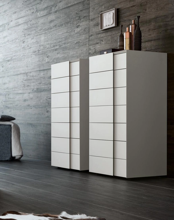 Settimanale Twist in legno laccato di Giellesse