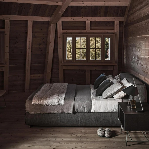 Letto con box contenitore Asolo in tessuto imbottito di Flexform