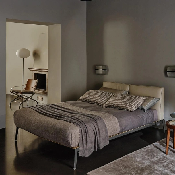 Letto con testiera in pelle Lifesteel di Flexform