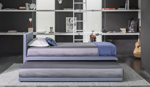 Letto singolo con letto estraibile Biss di Flou