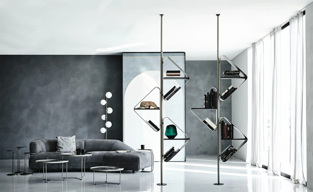 Libreria divisoria  in metallo con ripiani in legno Spinnaker di Cattelan Italia