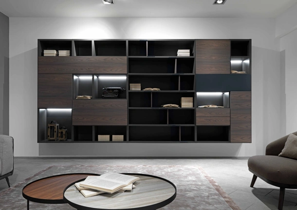 Libreria sospesa Edis N20 in legno e laccato opaco di Fimar