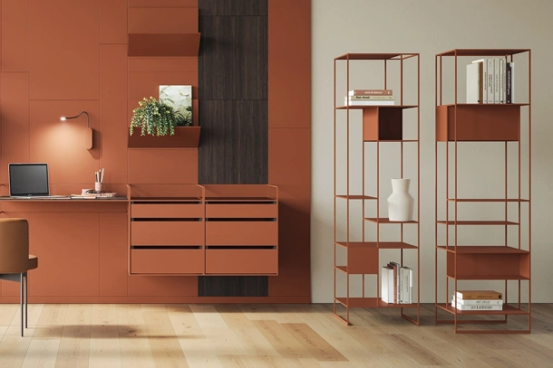 Libreria freestanding Levia Stand in metallo verniciato di Ronda Design