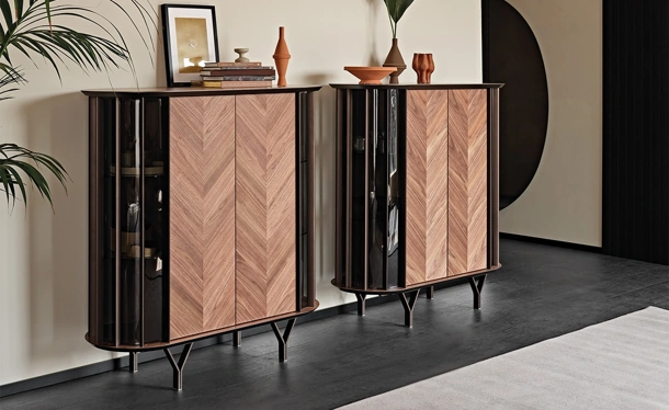Madia Alta in legno con inserti metallici Costes di Cattelan Italia