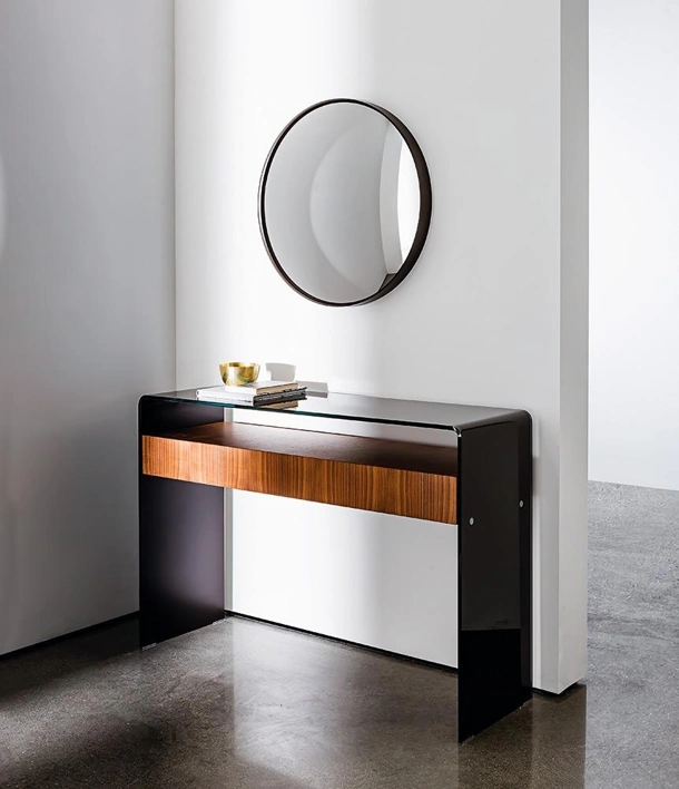 Mobile ingresso Bridge with Drawer in vetro curvato con cassettiera in Noce Canaletto di Sovet