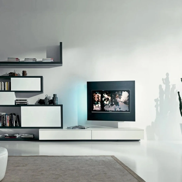 Parete Attrezzata Side 09 in finitura rovere vivo laccato nero e laccato inverno opaco con ante scorrevoli in vetro satinato laccato inverno di Fimar