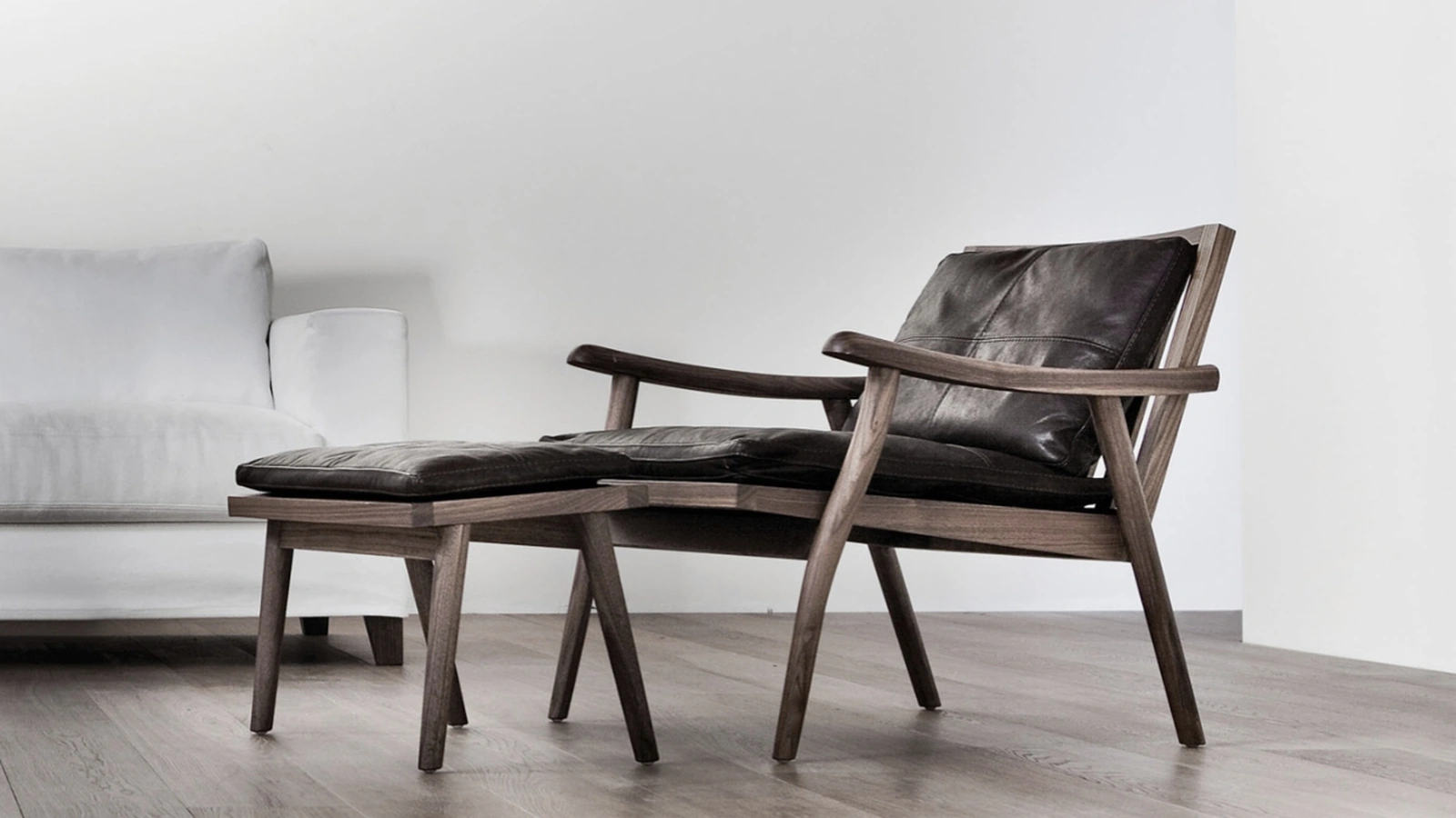Poltroncina in pelle Fast di Vibieffe
