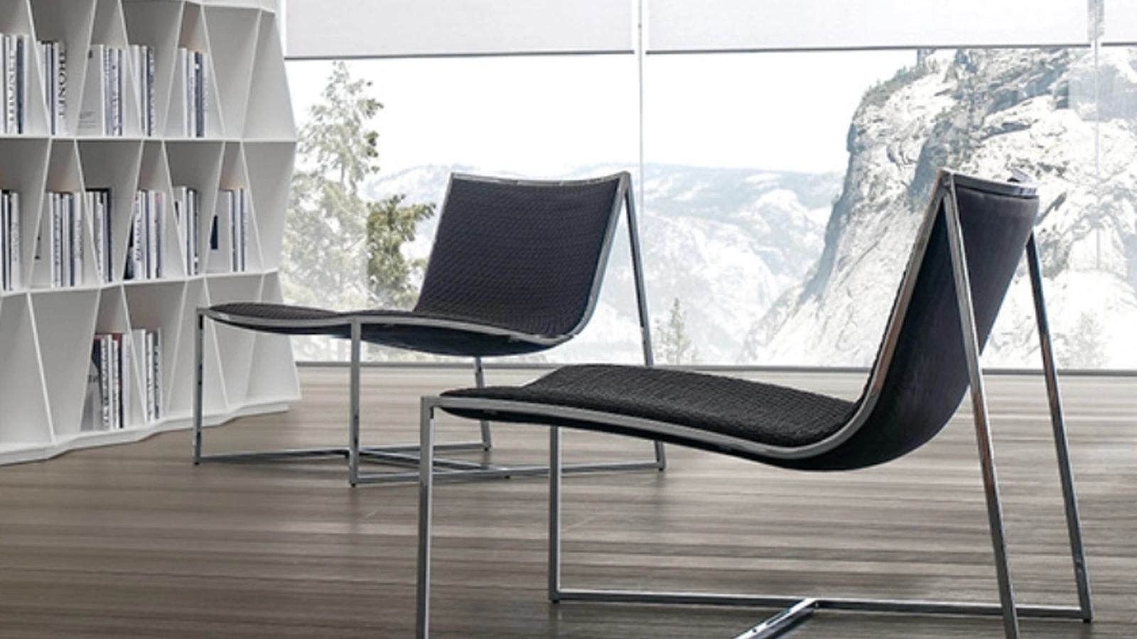 Poltroncina in pelle con lavorazione intrecciata e struttura in acciaio Samoa 02 di Alivar