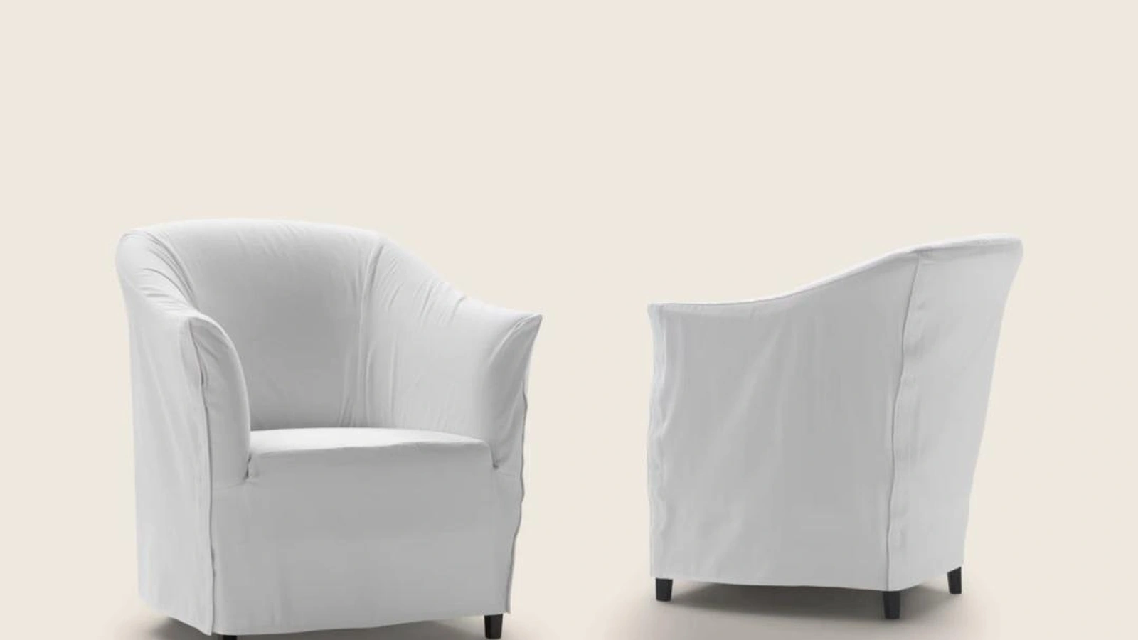 Poltroncina classica rivestita in tessuto Doralice di Flexform