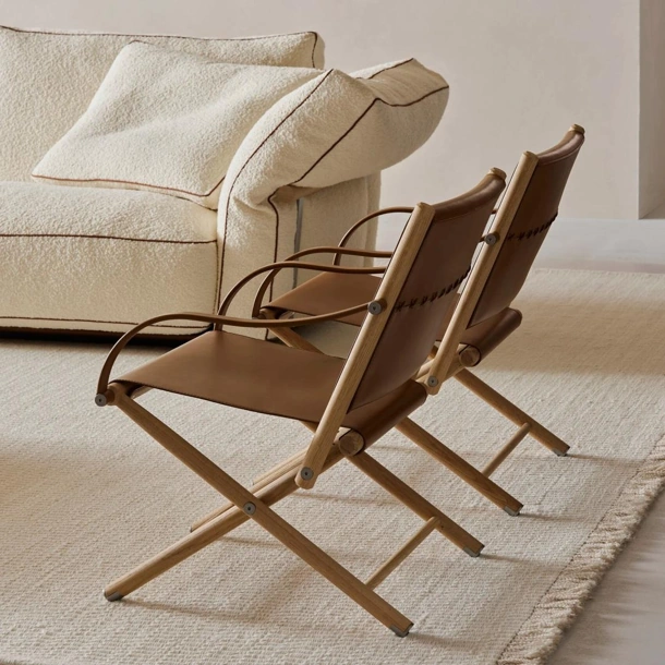 Poltroncina in cuoio e legno Lauren di Flexform
