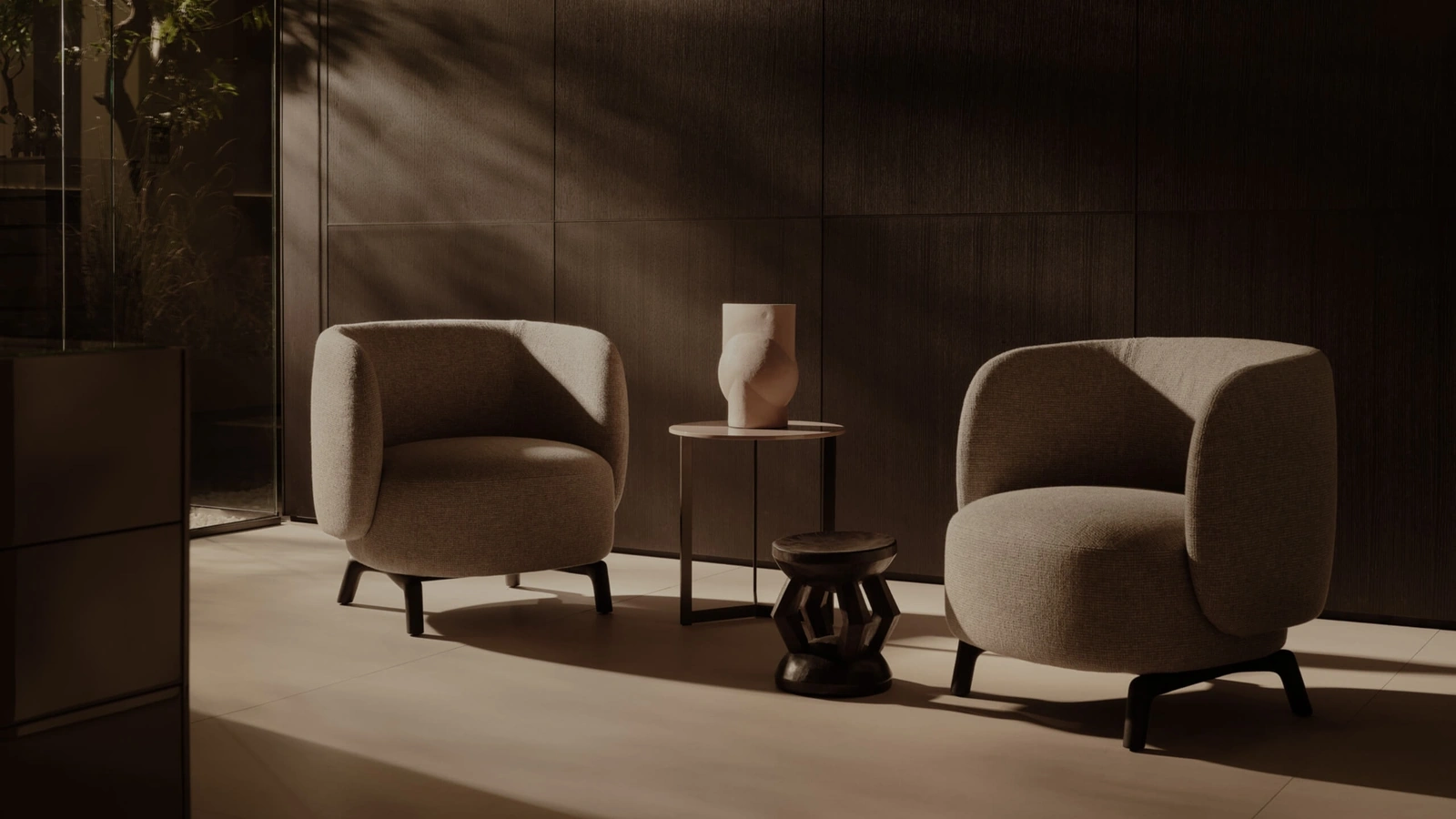 Poltroncina in tessuto Miki di Lema