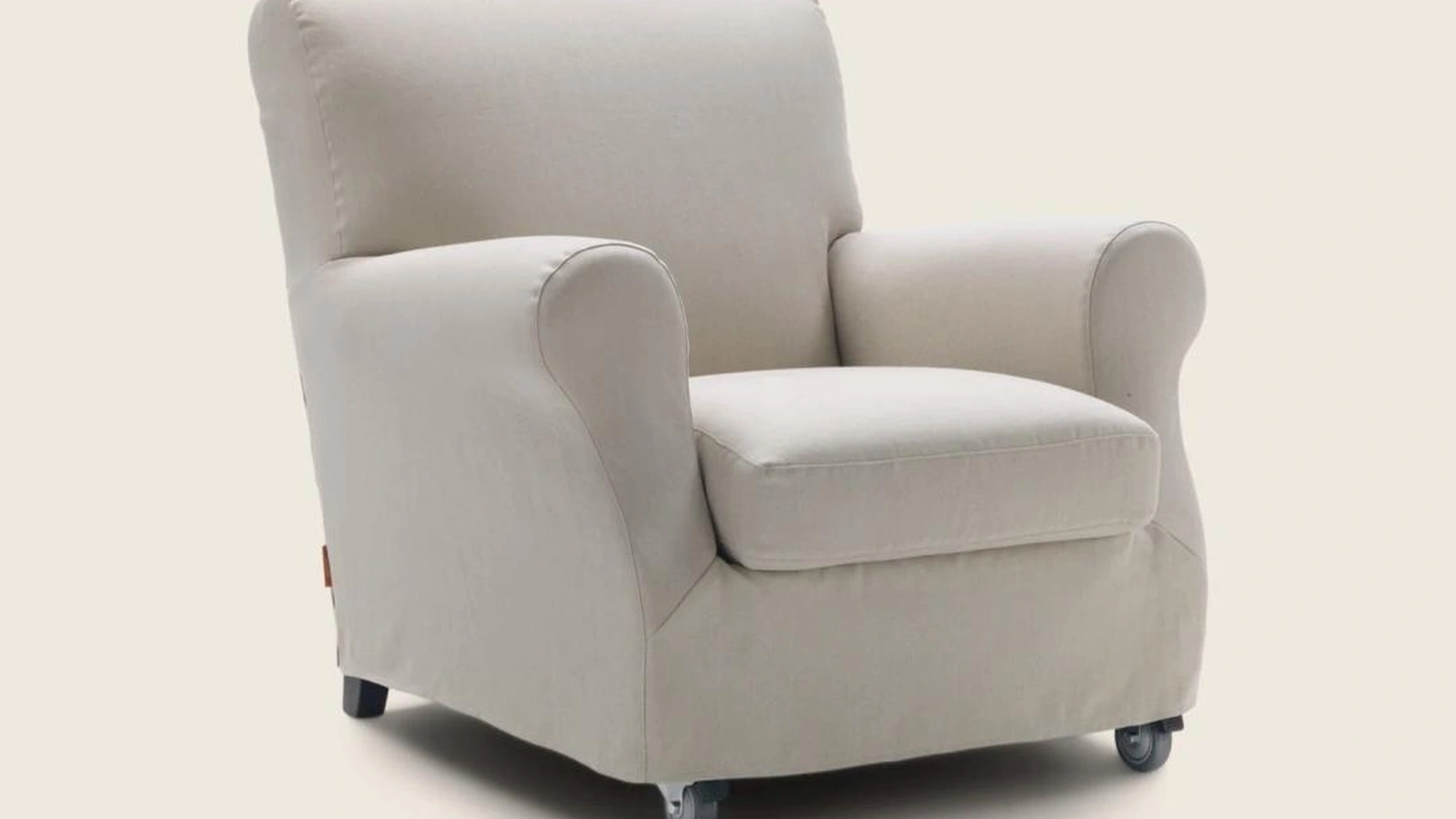 Poltroncina classica su ruote Nonnamaria in tessuto imbottito di Flexform