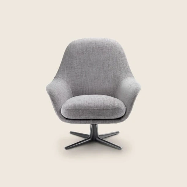 Poltrona in tessuto imbottito Sveva Soft di Flexform