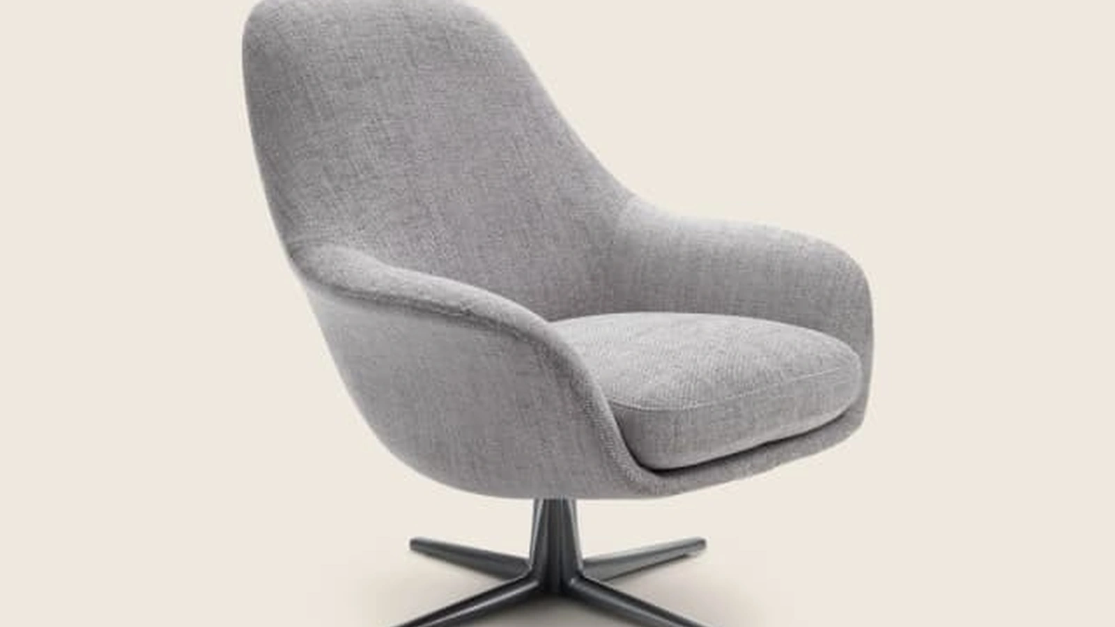 Poltrona in tessuto imbottito Sveva Soft di Flexform