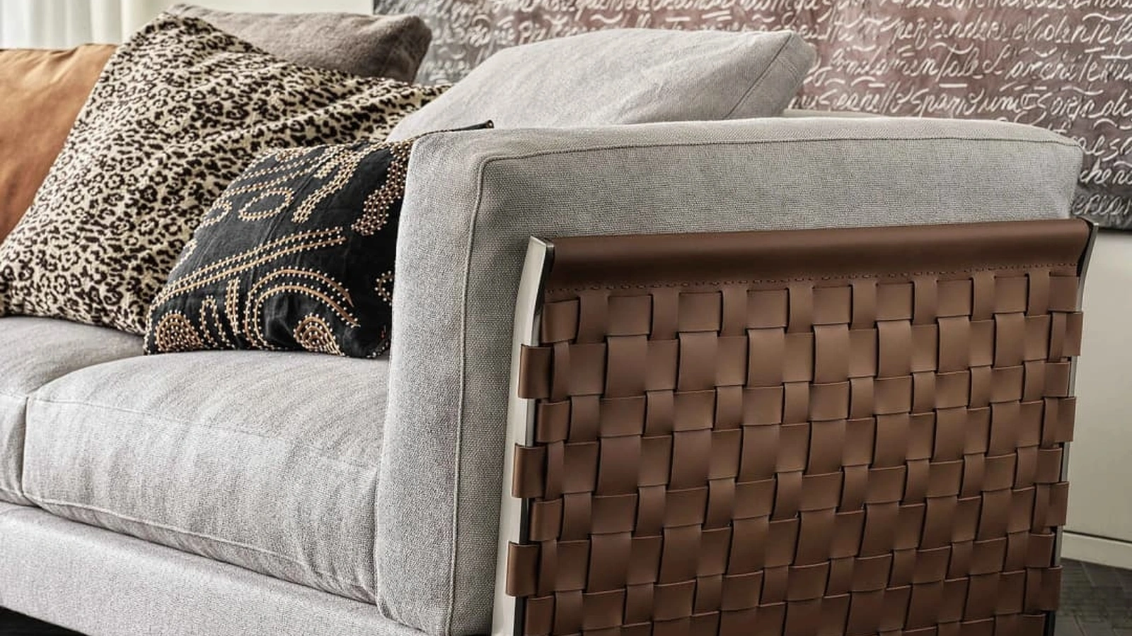 Divano ad angolo Cestone in tessuto imbottito con struttura in cuoio di Flexform
