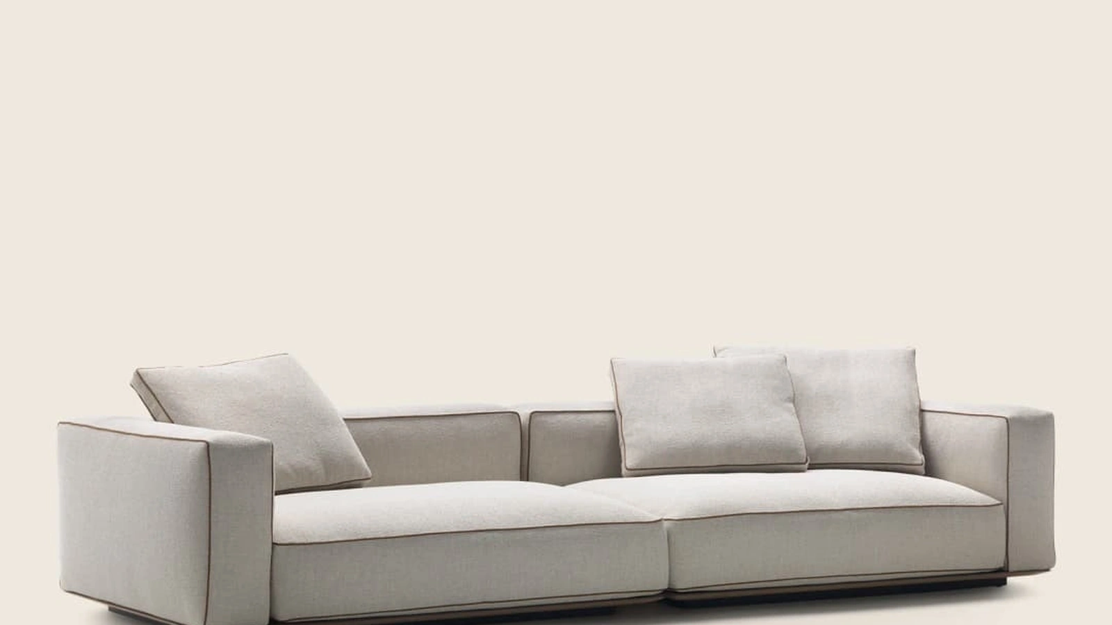Divano lineare in tessuto Grandemare di Flexform