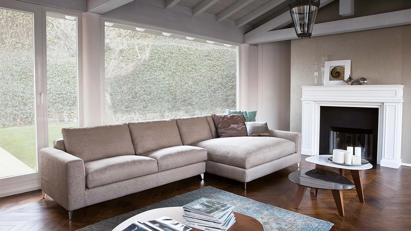 Divano con penisola Zone Comfort di Vibieffe