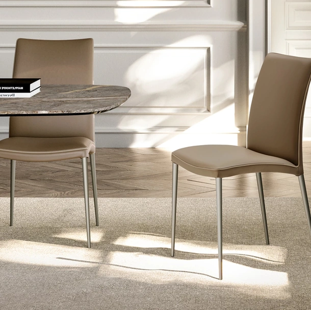 Sedia Asia Edge di Eforma