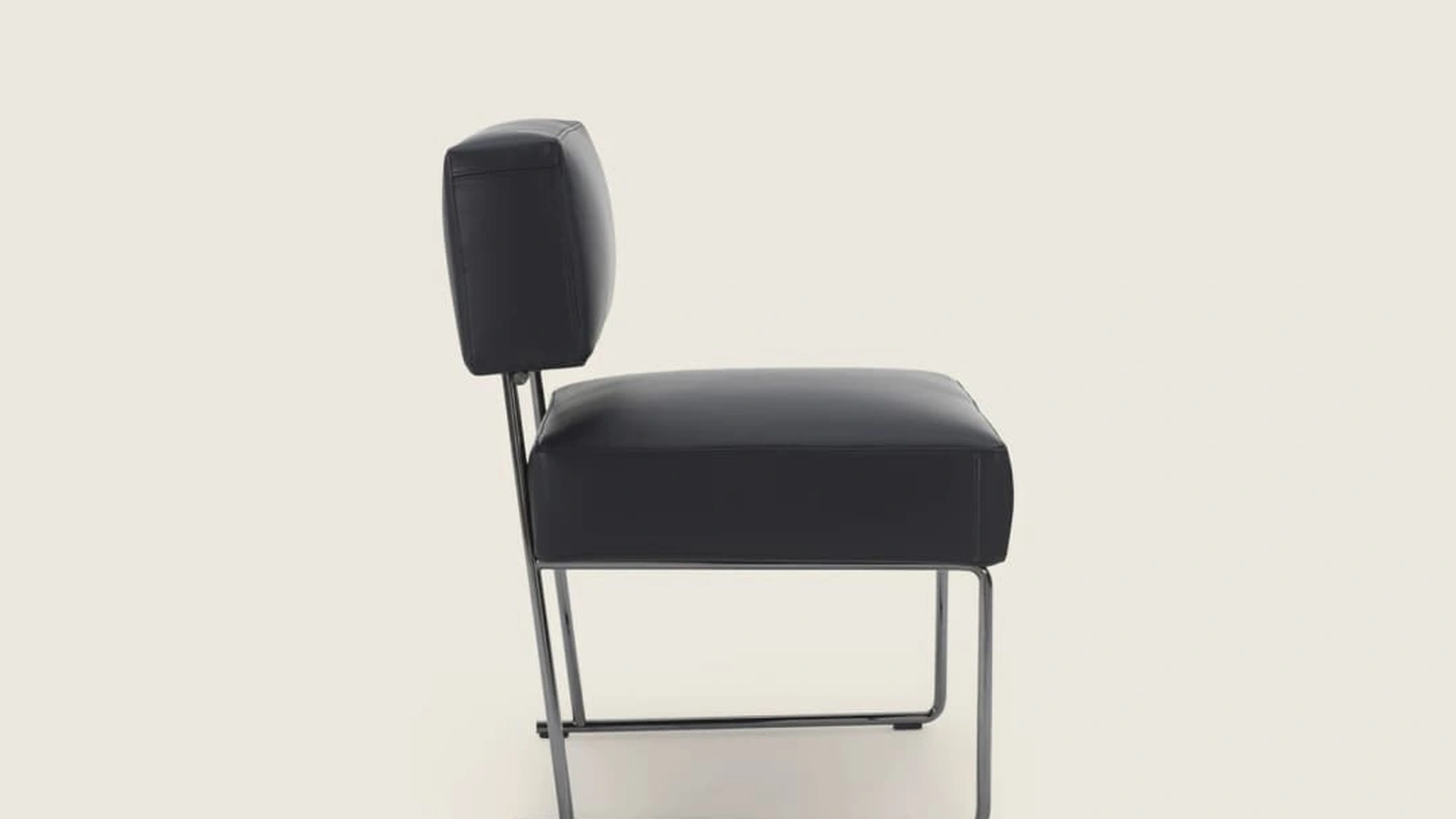 Sedia in pelle Avalon di Flexform