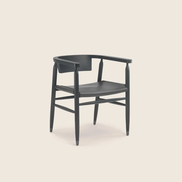 Sedia Doris SH in legno massello e cuoio di Flexform