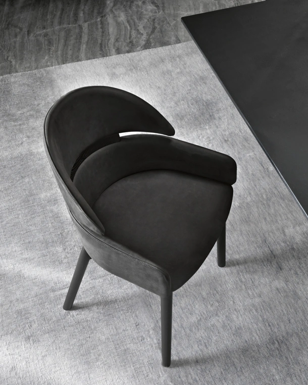 Sedia in pelle Lloyd di Fiam