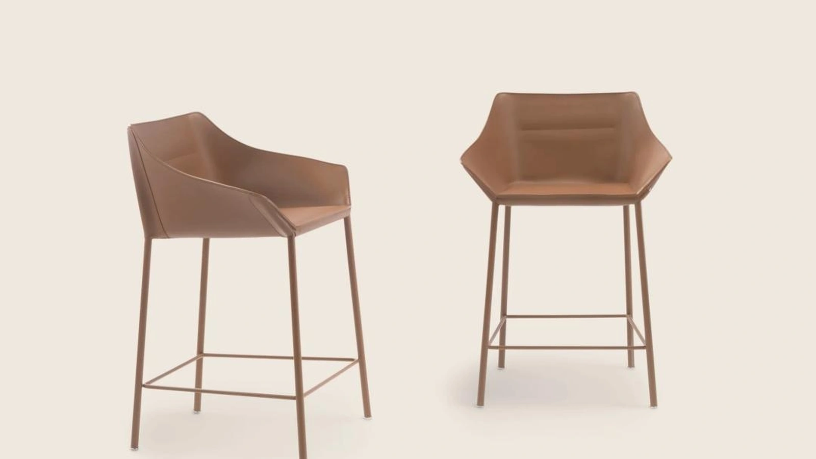 Sgabello Haiku in cuoio e metallo di Flexform