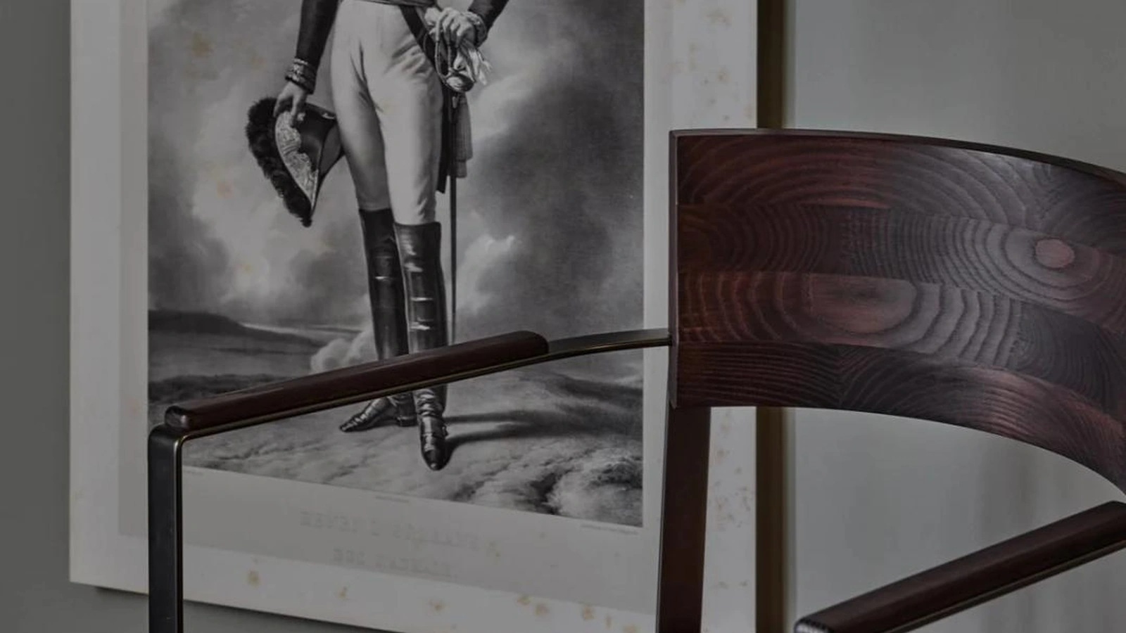 Sedia Morgan in legno e metallo con seduta in cuoio di Flexform