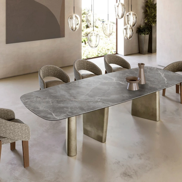 Tavolo Albert con top in ceramica di Eforma