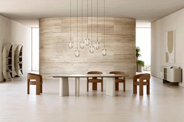 Tavolo Albert con top in cristallo di Eforma