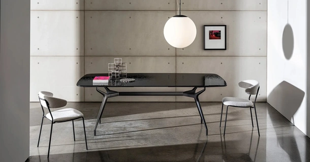 Tavolo Arkos shaped estensibile di Sovet