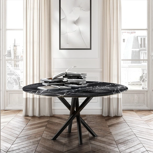 Tavolo Baly con top in marmo di Eforma