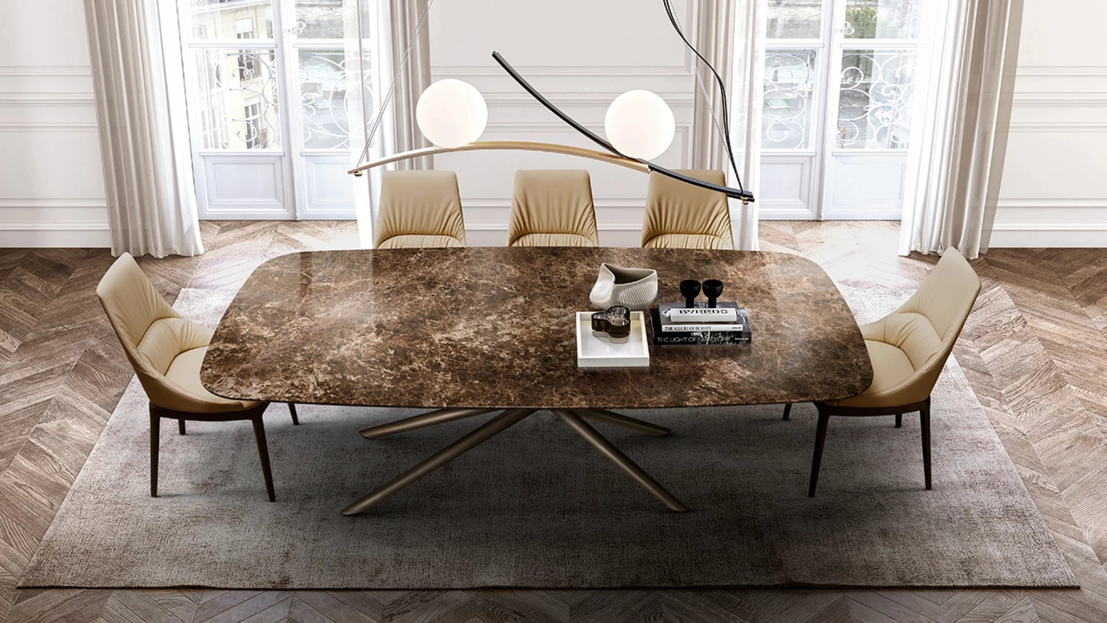 Tavolo Baly con top in marmo di Eforma