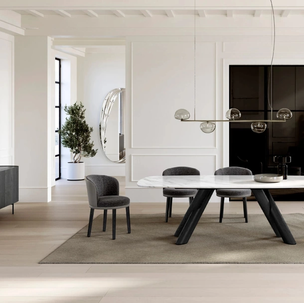 Tavolo Canova con top in marmo di Eforma