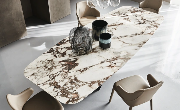 Tavolo in ceramica Skorpio Keramik di Cattelan Italia