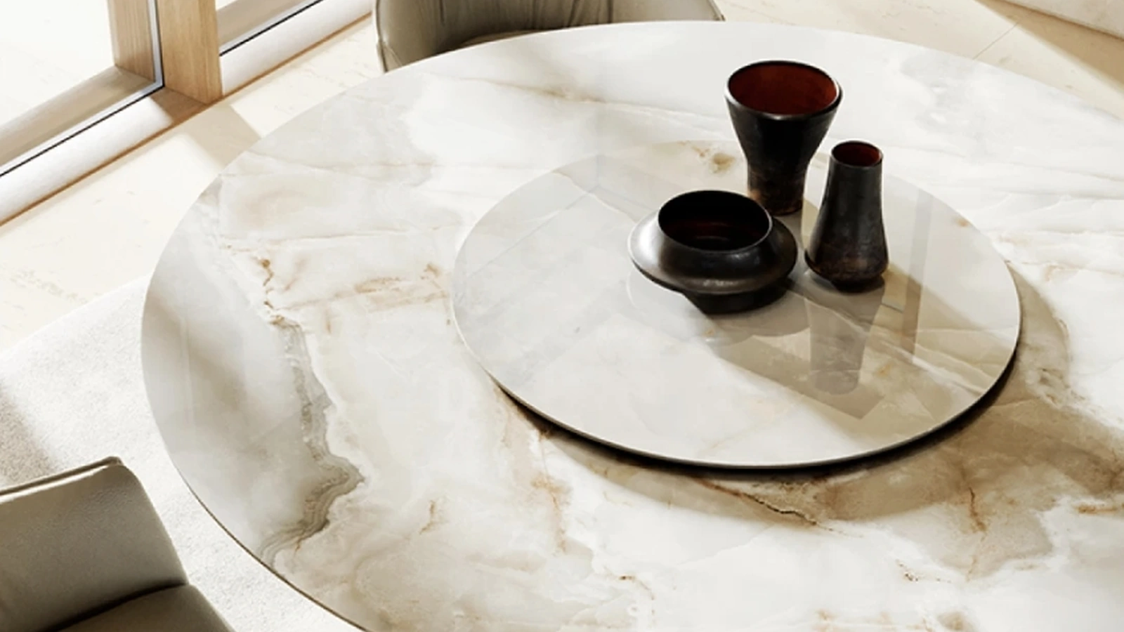 Tavolo Dora con top in ceramica di Eforma
