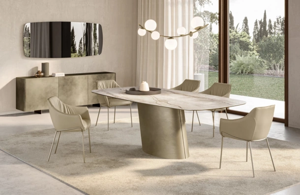 Tavolo Dorado con top in ceramica di Eforma