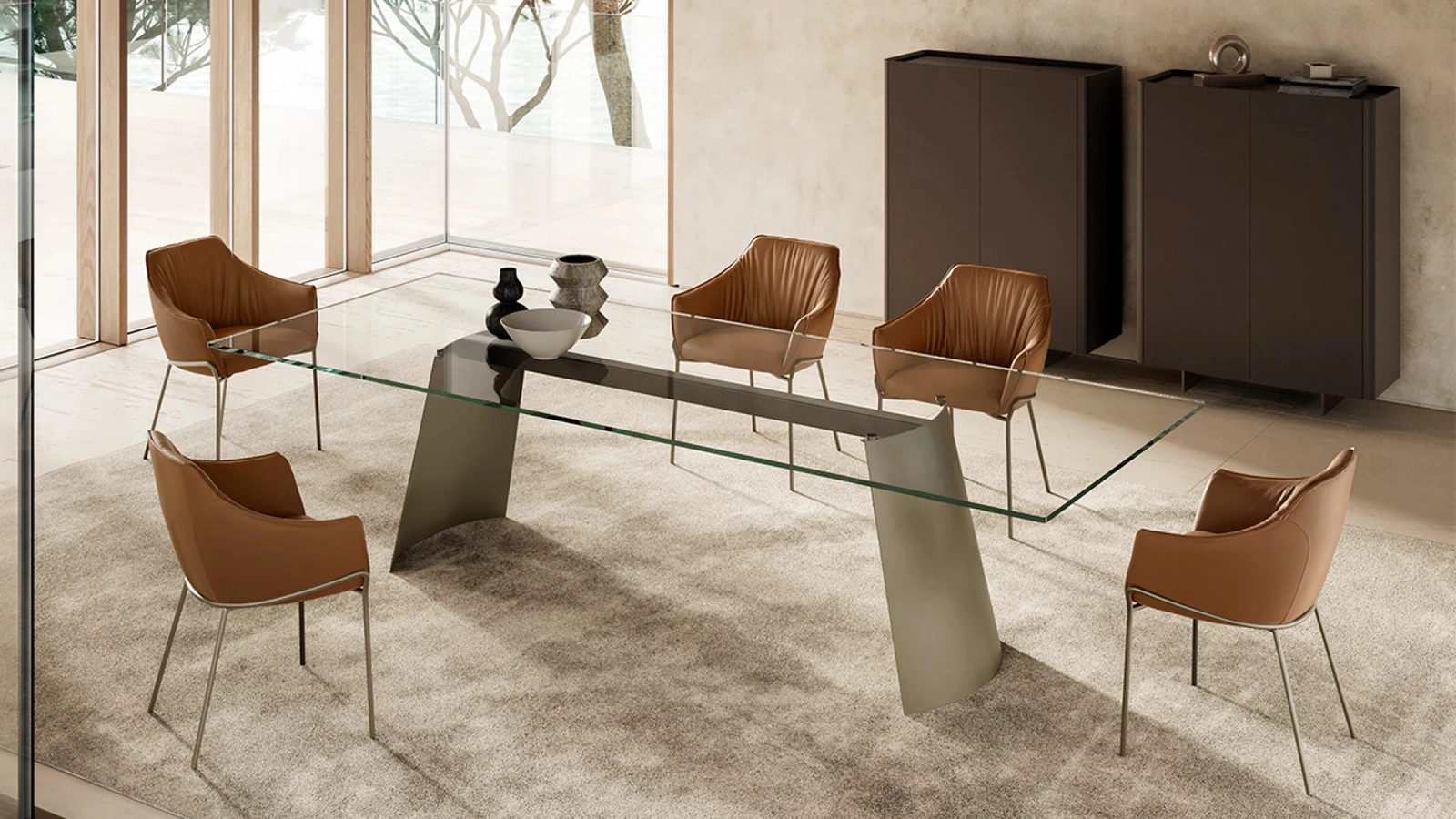 Tavolo Dorian con top in cristallo di Eforma