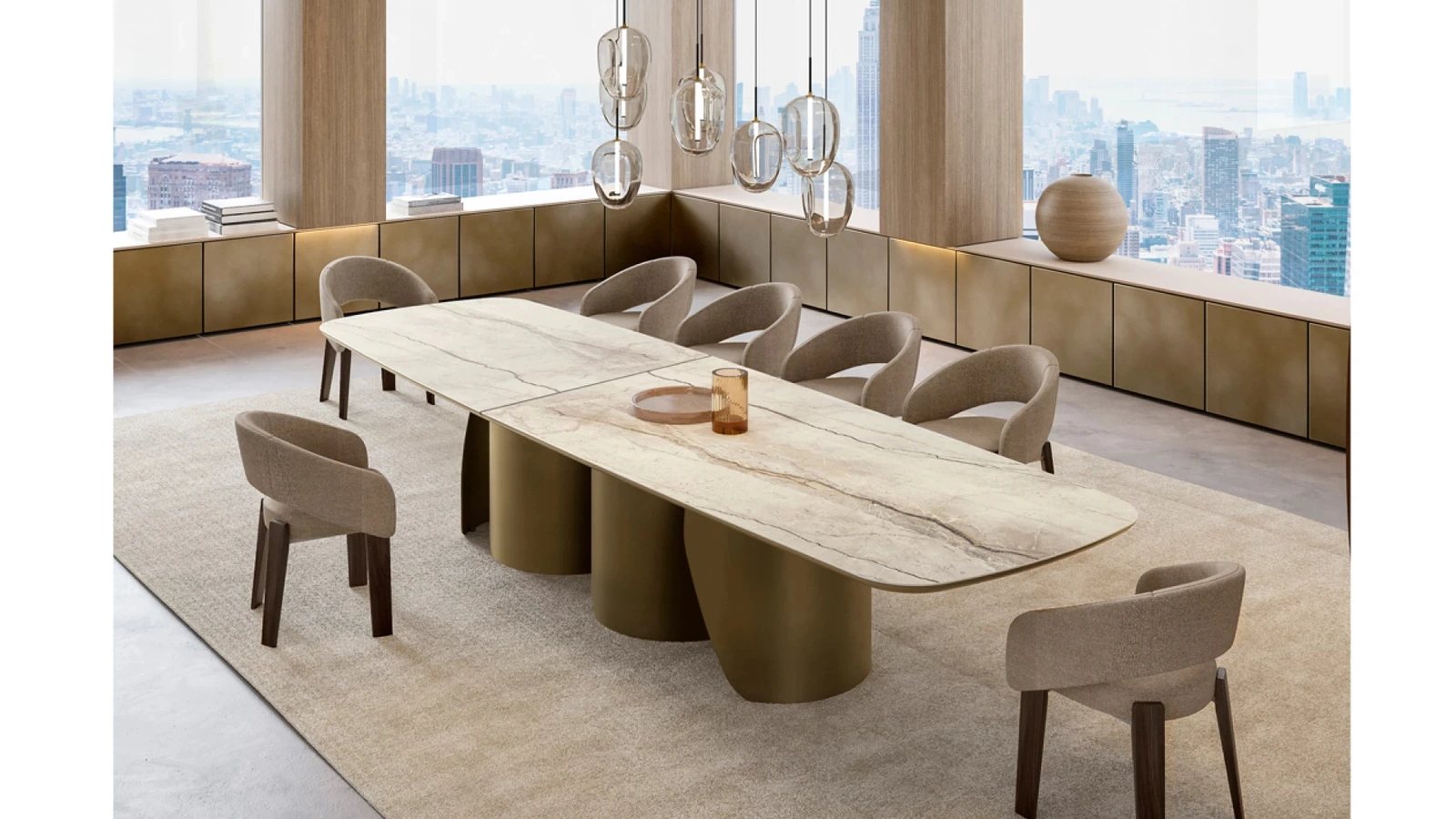 Tavolo Onda XL con top in ceramica di Eforma